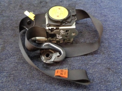 Ремінь безпеки праві перед alfa romeo gt фото №1