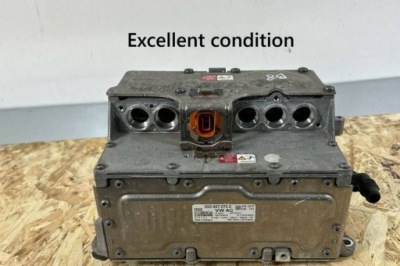 Зарядное устройство аккумулятор vw passat b8 3g0907070e 0437508215 фото №1