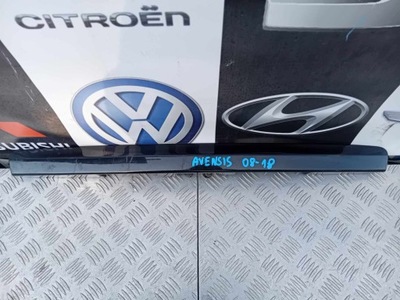 Toyota avensis молдинг крышки t27 76801-05100 фото №1