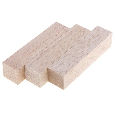 Blok z drewna balsy