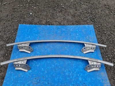 Балка бампера передняя tesla model 3 2017r- фото №1