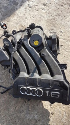 Корректор впускной  audi a3 8p 1.6 06a133203ct фото №1