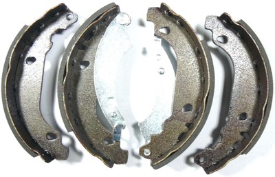 Тормозные колодки 180 do dacia logan sandero renault clio ii фото №1