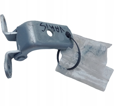 Петля дверь задняя toyota yaris ii фото №1