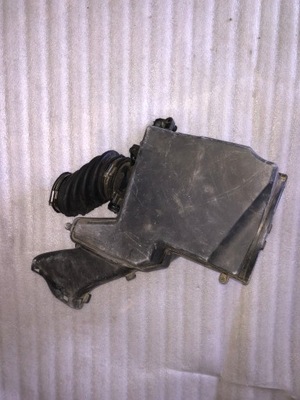 Volvo v40 ii 1.6d фильтр воздуха av61-9600-bg фото №1