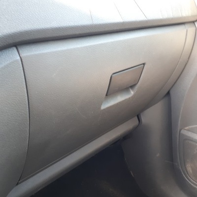 Ford c-max бардачок пассажира фото №1