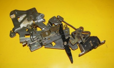 Замок дверь левый задняя nissan quest iii 02-09 фото №1