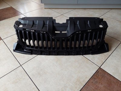 RADIATOR GRILLE - GRILLE - SKODA FABIA III - 6V0 - NEW CONDITION  