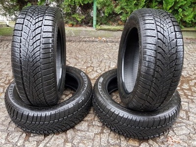 DUNLOP SP WINTER SPORT 4D 225/55R18 4 PIEZAS 4X8MM  