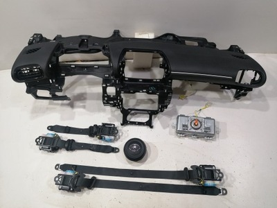 Toyota yaris 4 iv cross приборная панель консоль подушка безопасности ремни фото №1