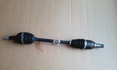 Renault clio 3 1.2 16v d4f привідний вал ліва передня перед 8200341698 фото №1