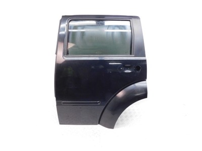 Дверь левая задняя - dodge nitro 06-12 фото №1