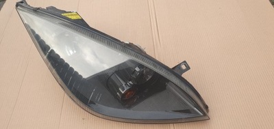 Mitshubishi colt z30 fl- лампа правая 8301b368 фото №1