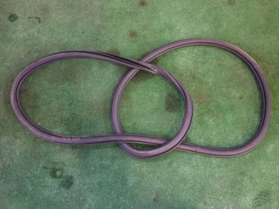 Skoda octavia iii прокладка дверь задняя левая 5e9867367d фото №1