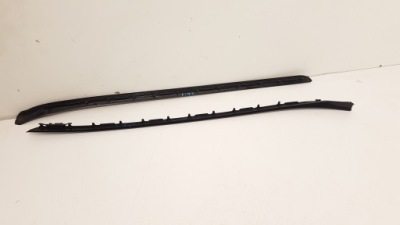 Bmw f45 молдинг накладка скло лобове права 7301036 фото №1