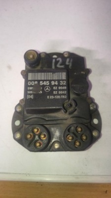 Модуль зажигания 0085459432 mercedes w124 фото №1