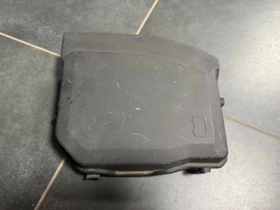 Кришка акумулятор volvo оригінальний номер 31383949 фото №1