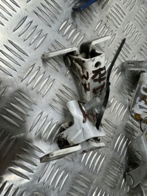 Mazda cx5 cx-5 петля дверь передний задний 34k фото №1