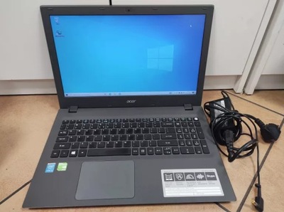 LAPTOP ACER ASPIRE E15 E5-573 CORE I3 4GB/1TB WIN10