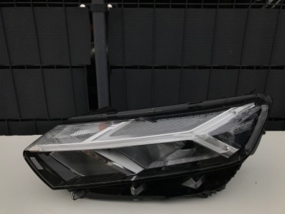 Dacia sandero 3 iii ліва лампа перед led 2021- фото №1