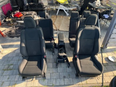 Комплект сидінь перед задня тунель підлокітник заднє сидіння toyota rav4 iv фото №1