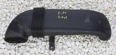 X5 e70 x6 труба впуск воздухозаборник канал воздуха 7799364 фото №1