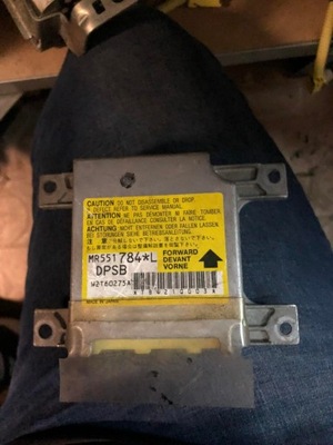 Модуль подушка безопасности mitsubishi оригинальный номер mr551784l фото №1