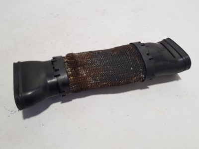 Труба впуск повітрозабірник повітря mercedes cls w219 6420944997 фото №1