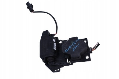 Роз'єм заряджання renault fluence фото №1