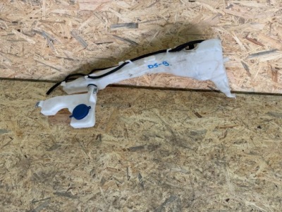 Citroen ds9 бачок омывателя фото №1