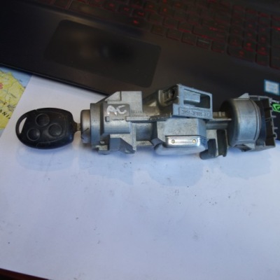 Замок запалювання ключ колодка ford mondeo 3m513f880ac focus mazda фото №1