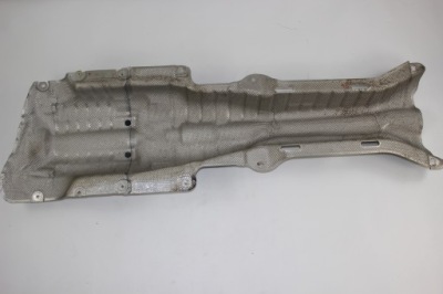 Bmw 5 g30 530e захист теплова бака 7340802 фото №1