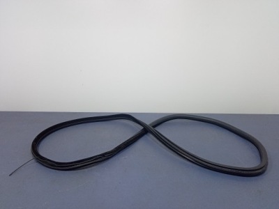 Peugeot 508 i lift прокладка двері правий задня фото №1