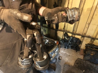 Jeep patriot 2.0 d - поршень фото №1