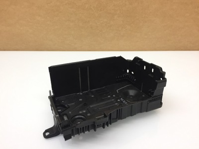 Peugeot 2008 ii корпус основание аккумулятор фото №1