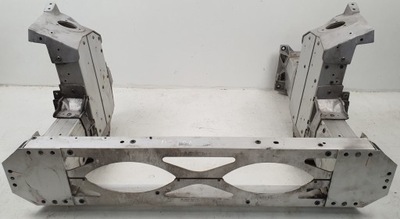 Pas передний балка усилитель aston martin rapide фото №1