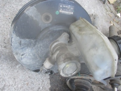 Renault laguna ii 2 насос усилитель тормозов тормозная 8200100246a фото №1