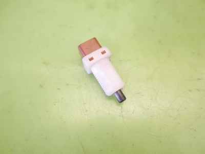 Датчик педали сцепления citroen jumpy ii 2.0 hdi фото №1