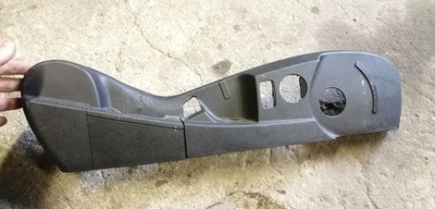 Opel insignia a защита сиденье правая 13325197 фото №1