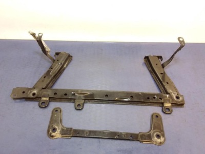 Clio iv подрамник усилитель балка pod chłodncę фото №1