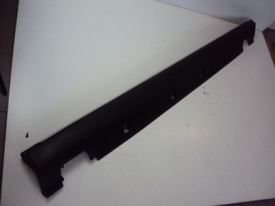 Молдинг поріг права хром mercedes ml w166 2011- фото №1