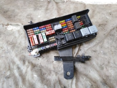 Mercedes r w251 w164 коробка предохранителей 3,0 cdi фото №1