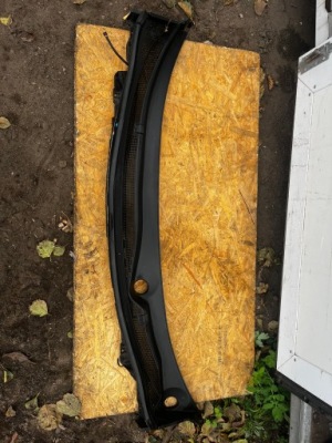 Жабо верхній renault kadjar 668107243r , 668101332r фото №1