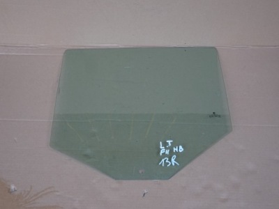 Skoda fabia ii скло лівий задня hb 08r фото №1