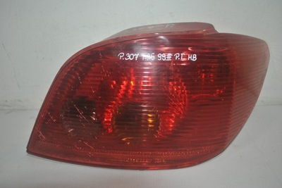 Лампа правий задня peugeot 307 hb фото №1