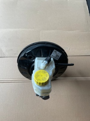 Skoda fabia iii усилитель тормозов тормозные 6c1614105l фото №1