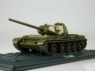 Modimio czołg T-44