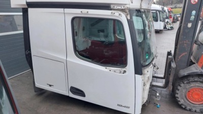 Mercedes actros mp4 euro 6 двері праве голий фото №1