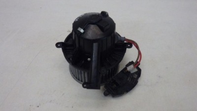 Вентилятор воздуходувка резистор mercedes vito w447 cu566005 5hl011266-52 фото №1