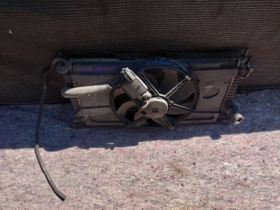 Вентилятор радиатор ford focus mk2 1.6 3m51-8c607-ec комплект фото №1